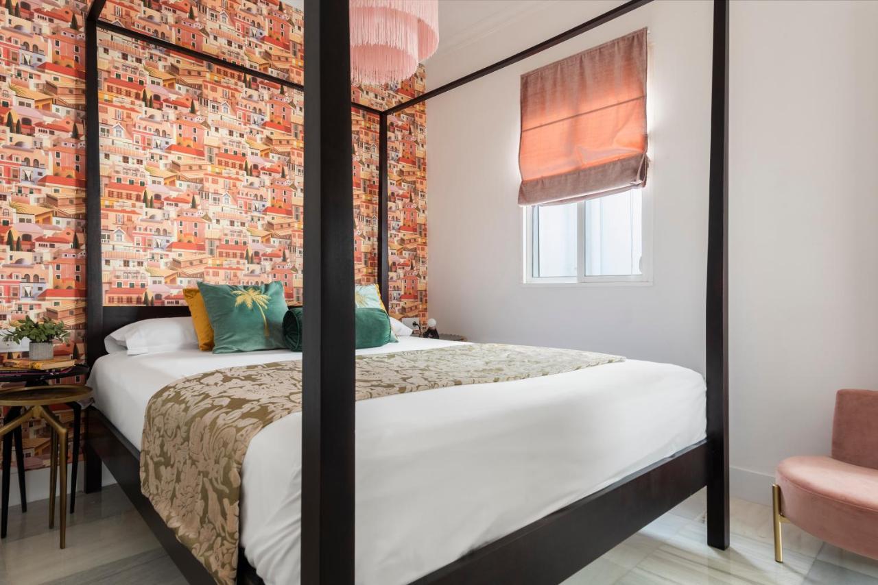 Monkeys Apartments Luxury Penthouse Cathedral & Terrace เซบีญา ภายนอก รูปภาพ